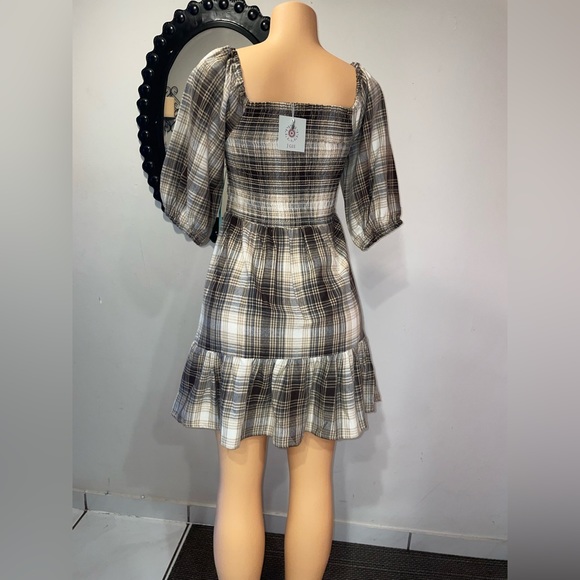 SOLD NWT CHECKERED DRESS SIZE PETITE SMALL AND PETITE MEDIUM - Picture 3 of 6